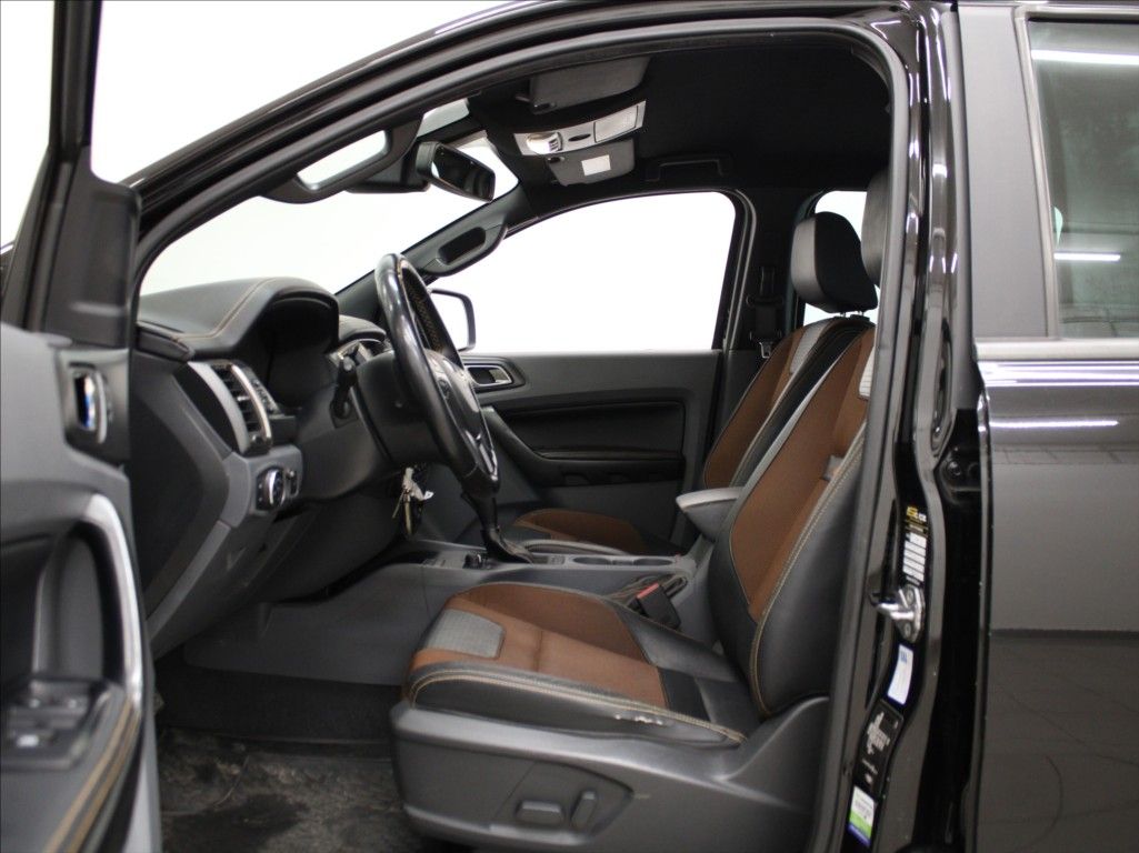 Ford Ranger, 3,2 TDCi 4x4 AT Wildtrack TZ - fotka 6