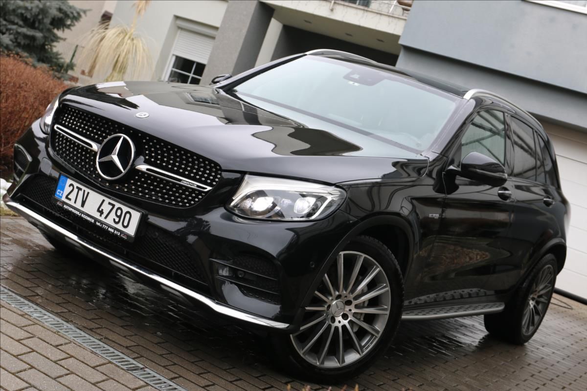 Mercedes-Benz GLC, 3,0 43 AMG, Automat, Tažné - fotka 6