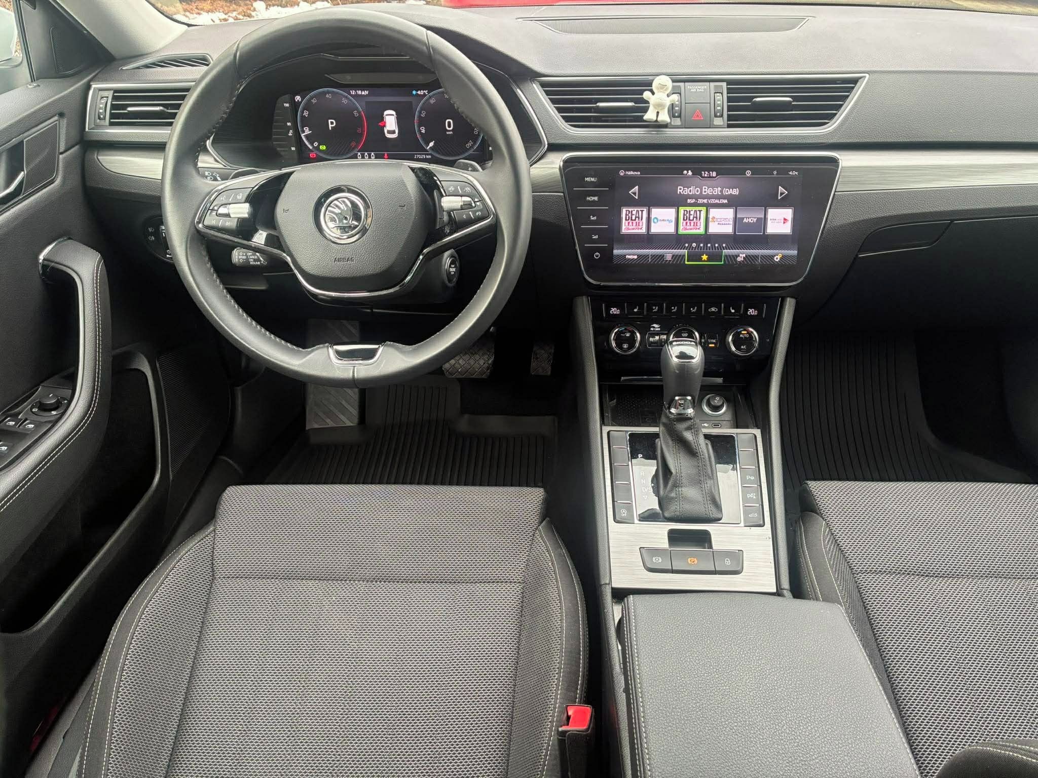 Škoda Superb, 1.5 TSI 110kw DSG Style - fotka 5
