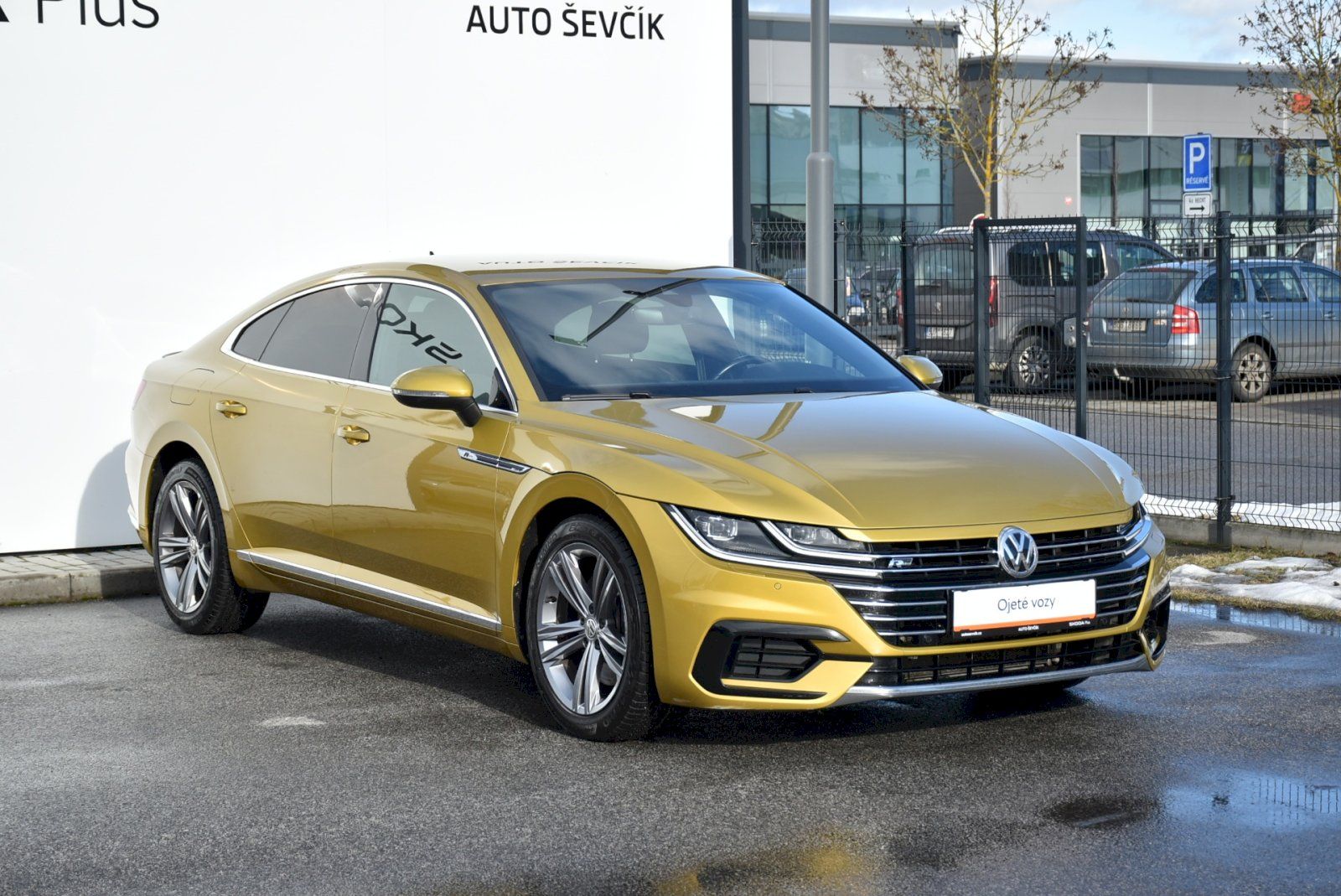 Volkswagen Arteon, R-Line  2.0 BITDI 176kW 4x4 DS - fotka 6