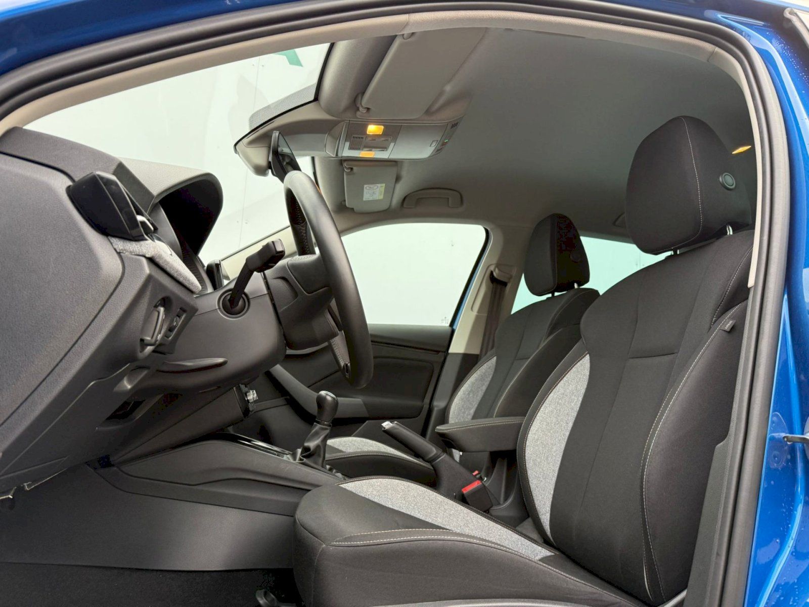 Škoda Kamiq, Selection 1,0 TSI 85 kW 6° MP - fotka 6