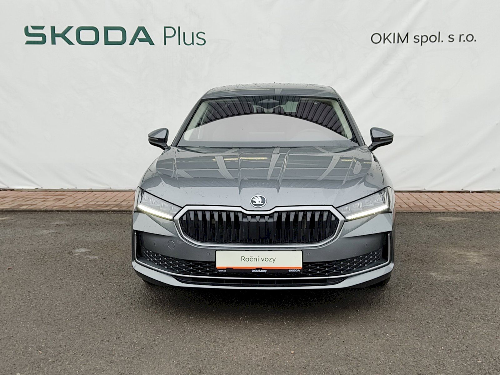 Škoda Superb, Selection 2,0 Tdi 110 Kw DSG - fotka 4
