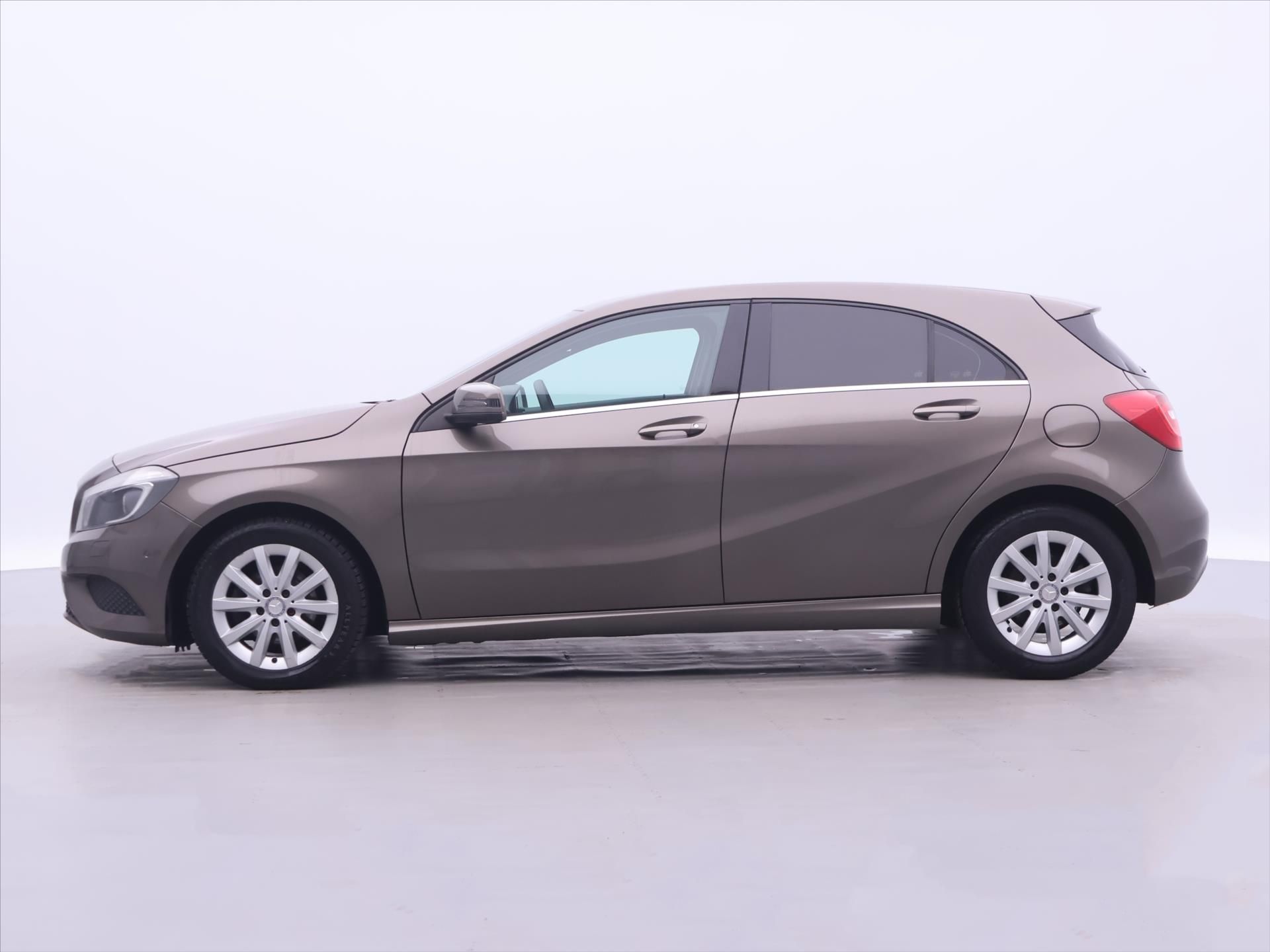 Mercedes-Benz Třídy A, 1,8 180CDI 80kW Aut. CZ Xenon - fotka 4