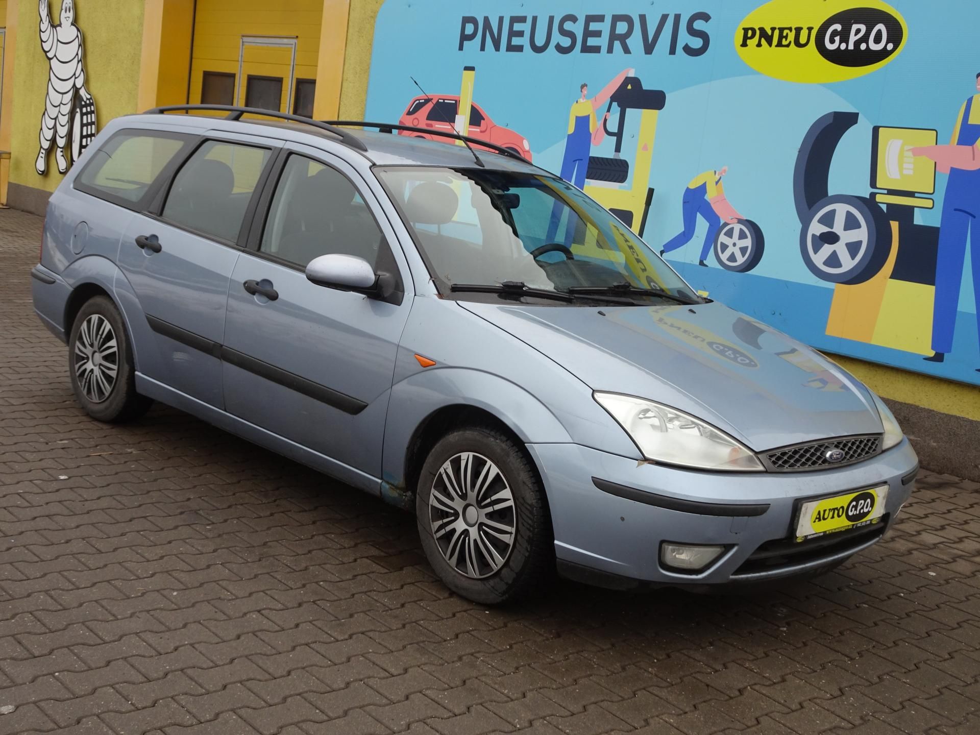 Ford Focus, 1.6i 16V Combi - fotka 3