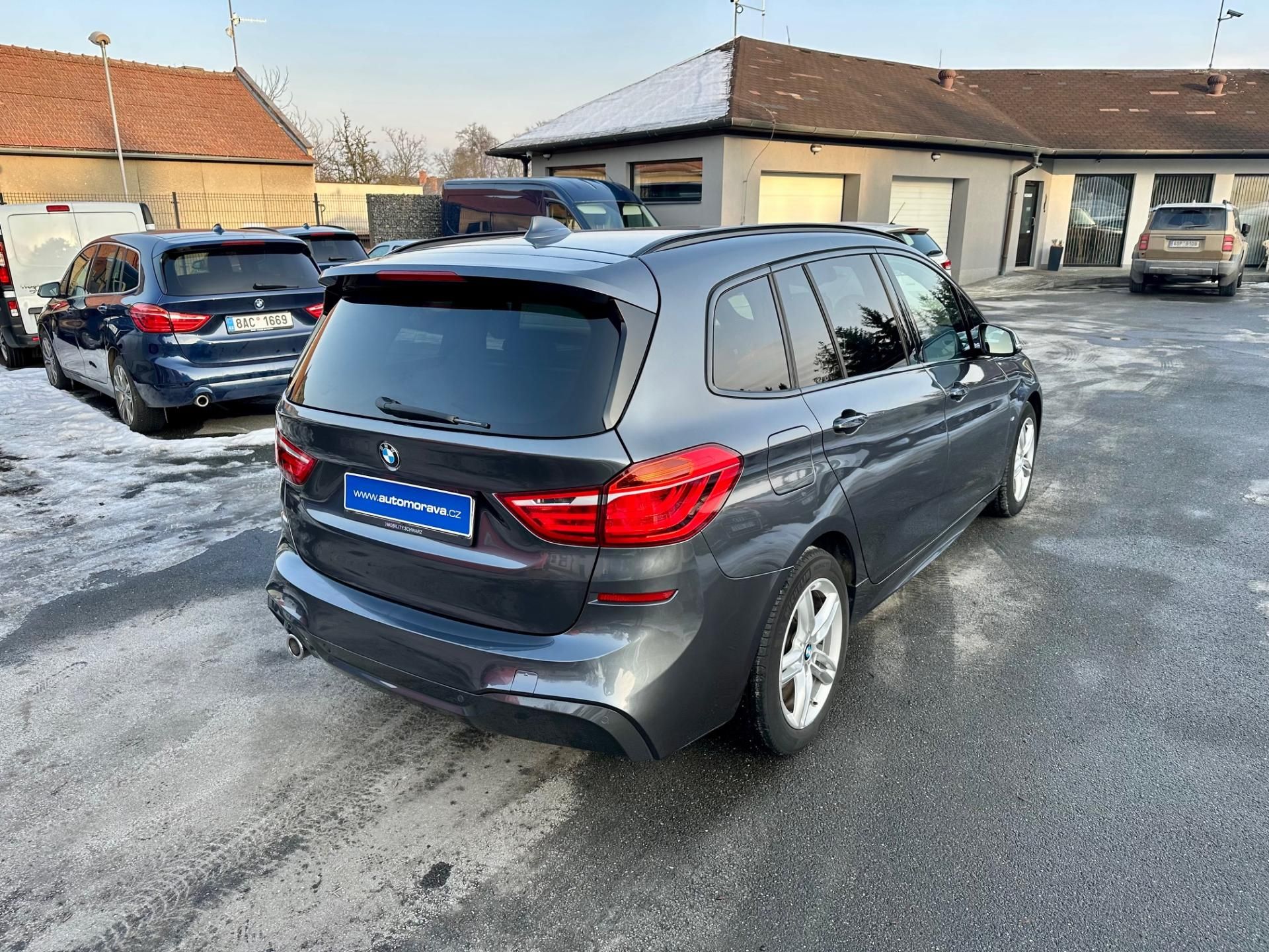BMW Řada 2, 216d - M Sport - CZ -1.Majitel - fotka 6