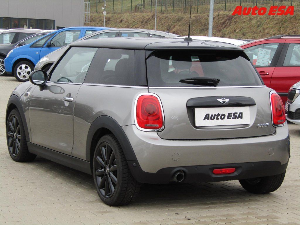 Mini Cooper, 1.5i,LED,výhřev sed. - fotka 4