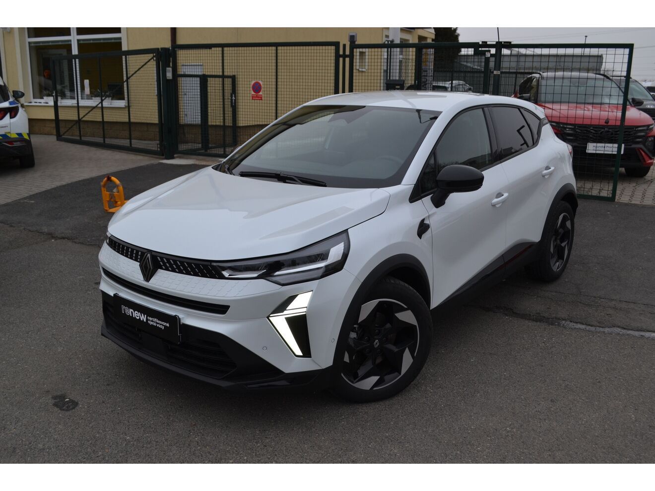 Renault Captur, techno E-Tech full hybrid 145 - fotka 3
