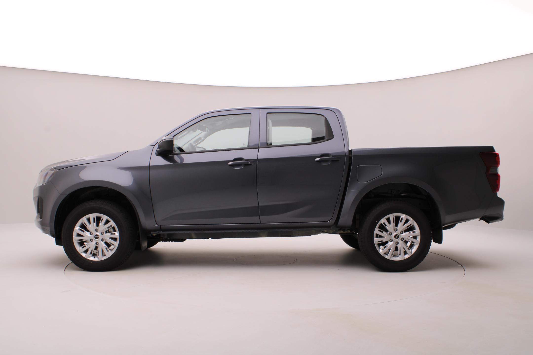 Isuzu D-Max, Double Cab 1,9l LS 4x4 AUT - fotka 2