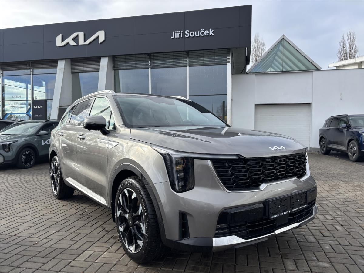 Kia Sorento, 2,2 CRDi SCR 4x4 8DCT  TOP+NAP - fotka 2