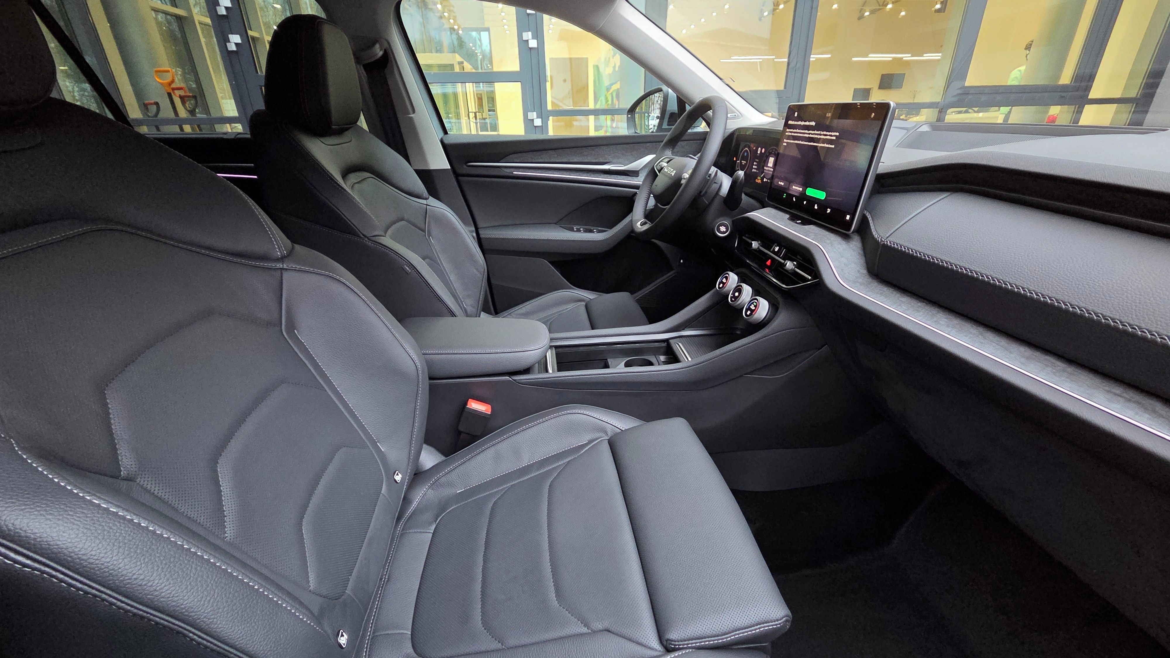 Škoda Kodiaq, Exc. Sel. TDI 142 kW DSG 4x4 - fotka 6