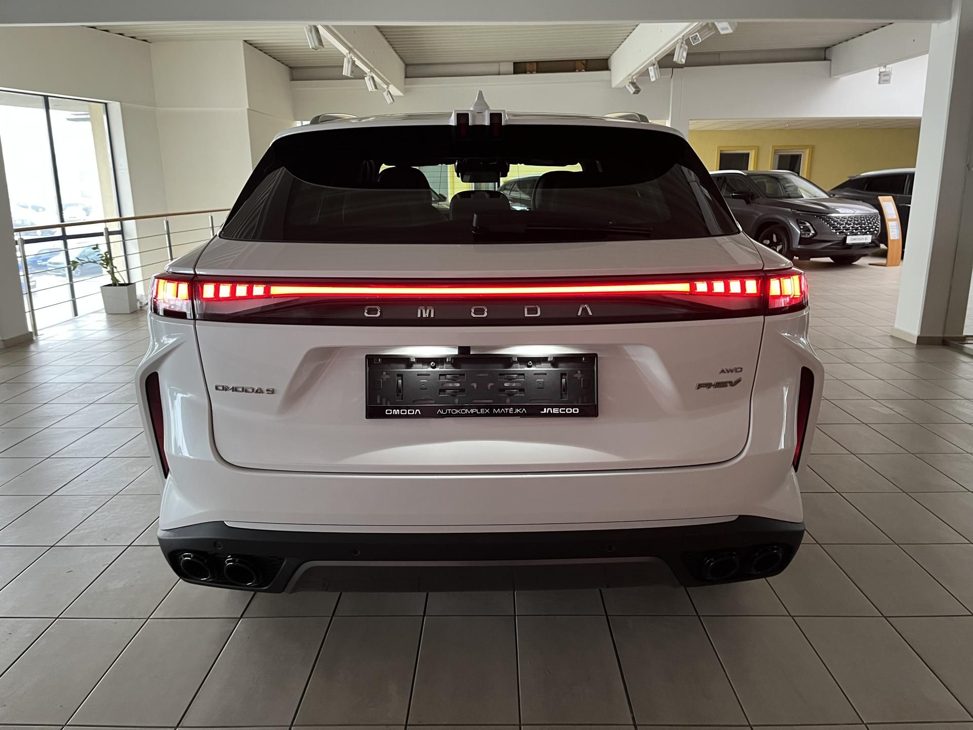 Omoda 9, PHEV - fotka 6