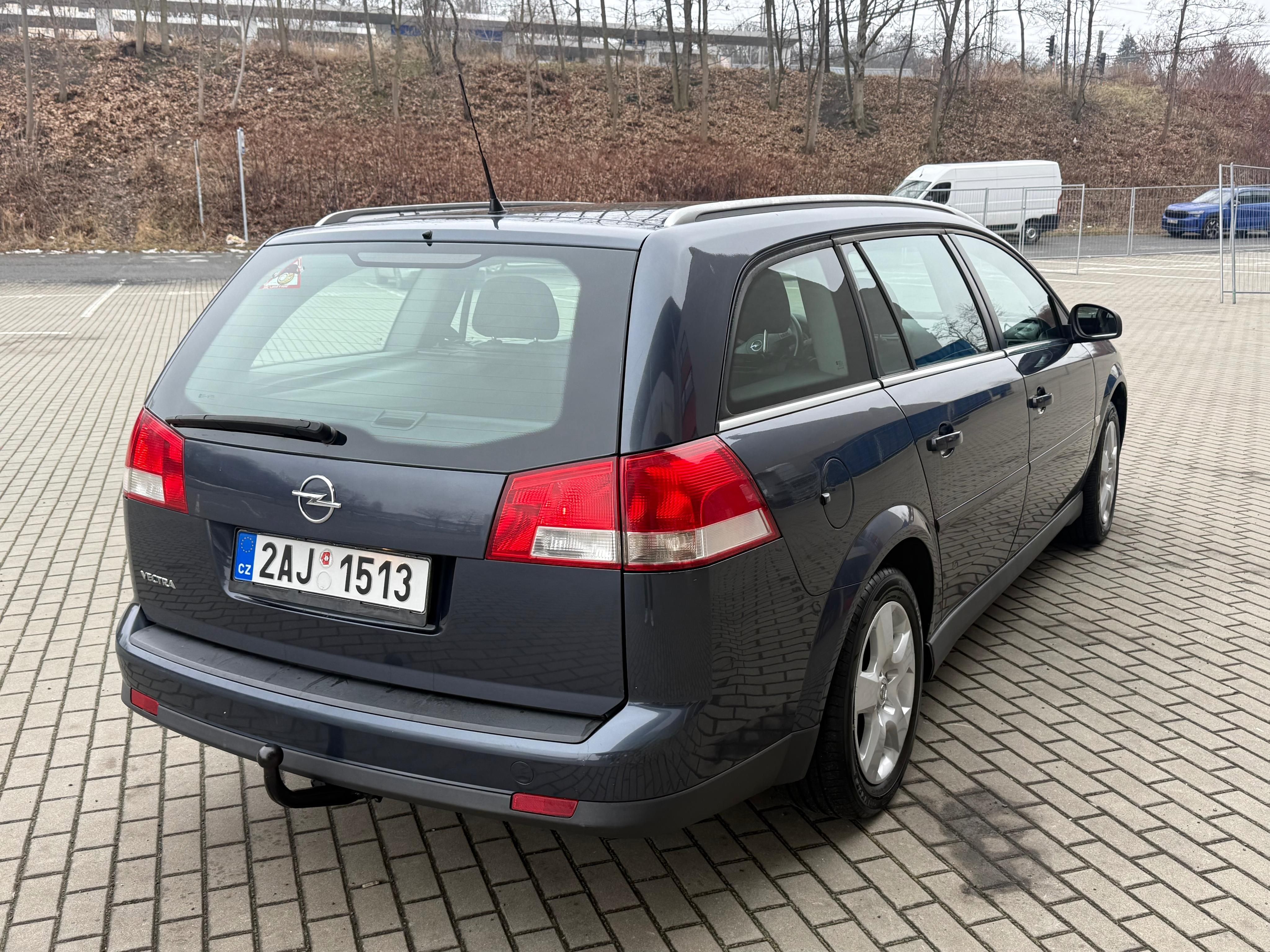 Opel Vectra, 1.8i, 103kw Nová STK L+Z Pneu - fotka 5
