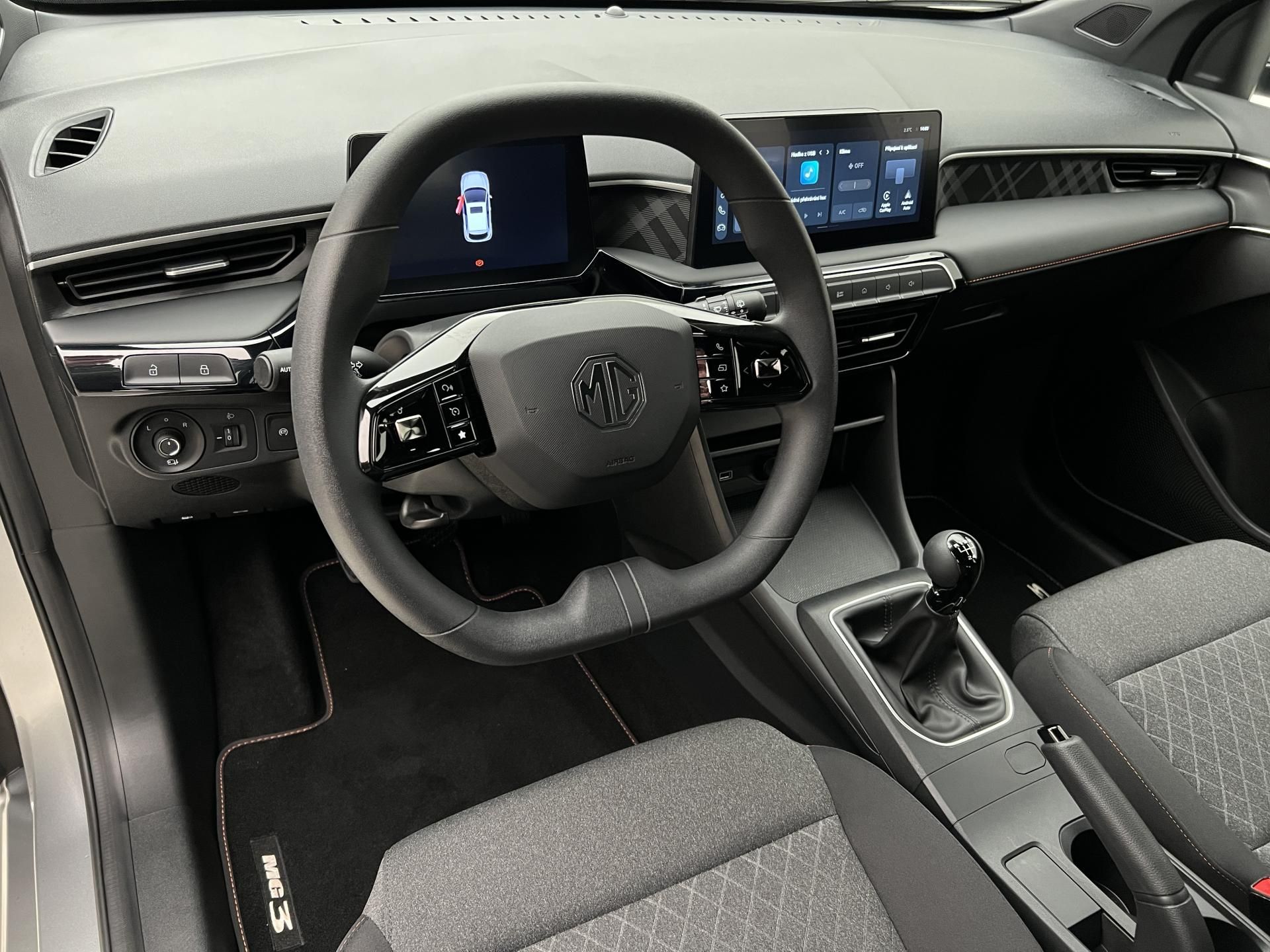 MG MG3, 1.5 ICE ELEGANCE 1.maj. CZ - fotka 4
