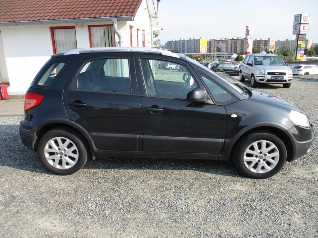 Fiat Sedici, 2,0 D, 4x4,MultiJet,klima,s.kn - fotka 4
