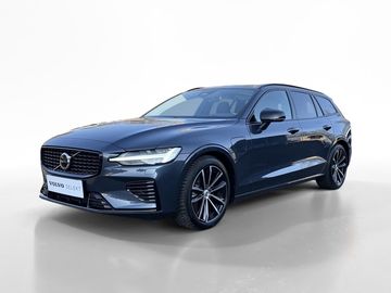 T6 AWD RECHARGE // ULTRA DARK