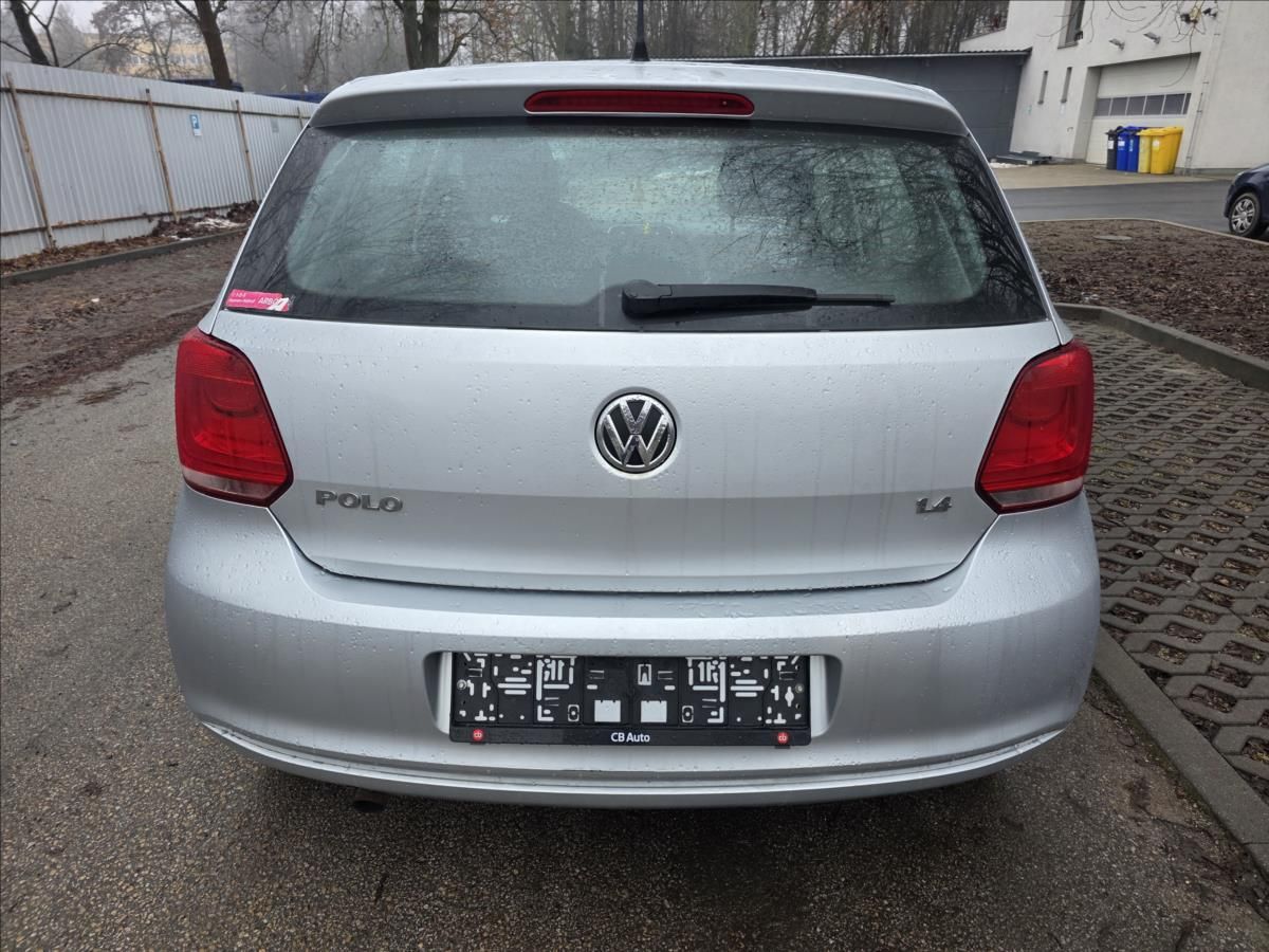 Volkswagen Polo, 1.4i 63KW DSG KLIMA 5.DV - fotka 5