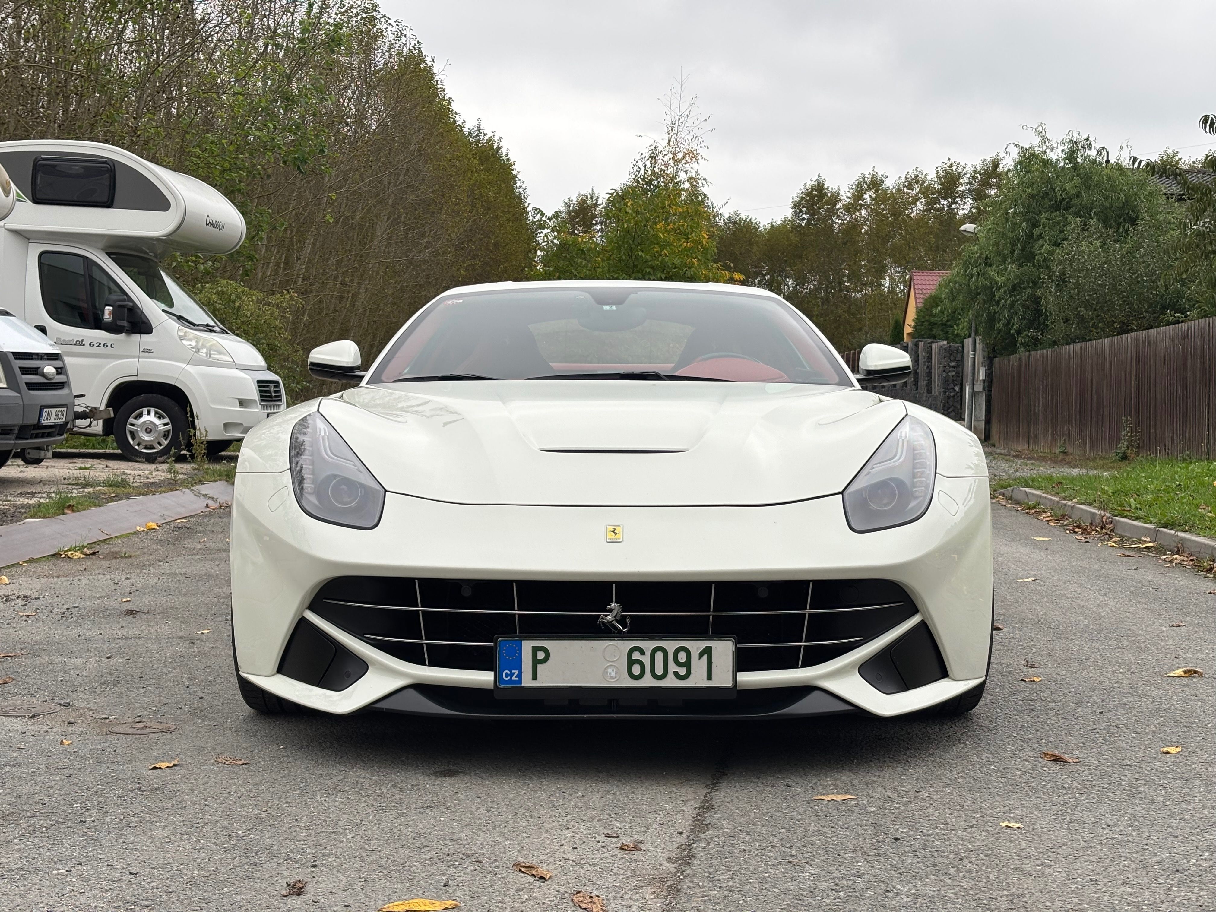 Ferrari F12, Záruka, Servisní historie - fotka 2