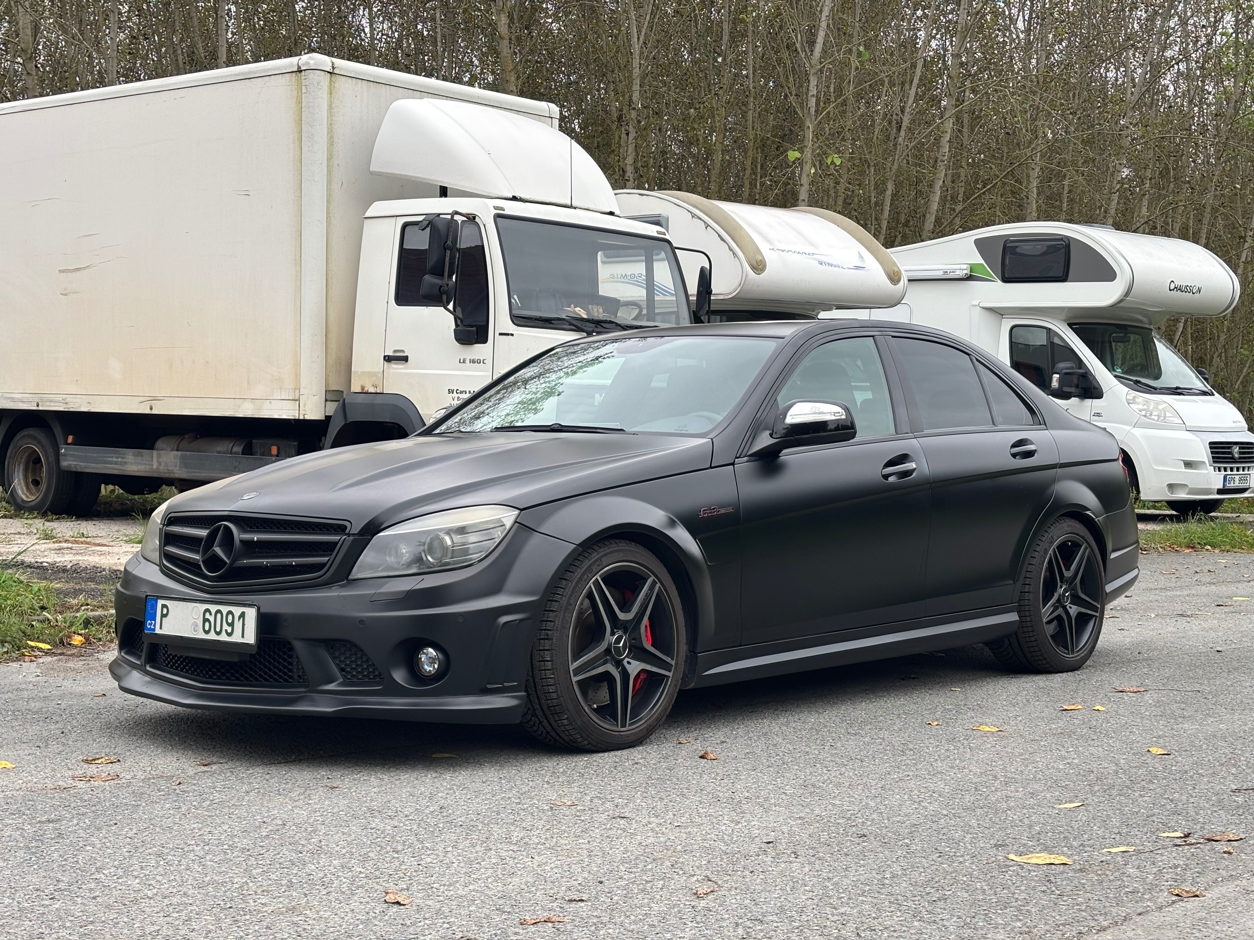Mercedes-Benz Třídy C, Atmosférický V8