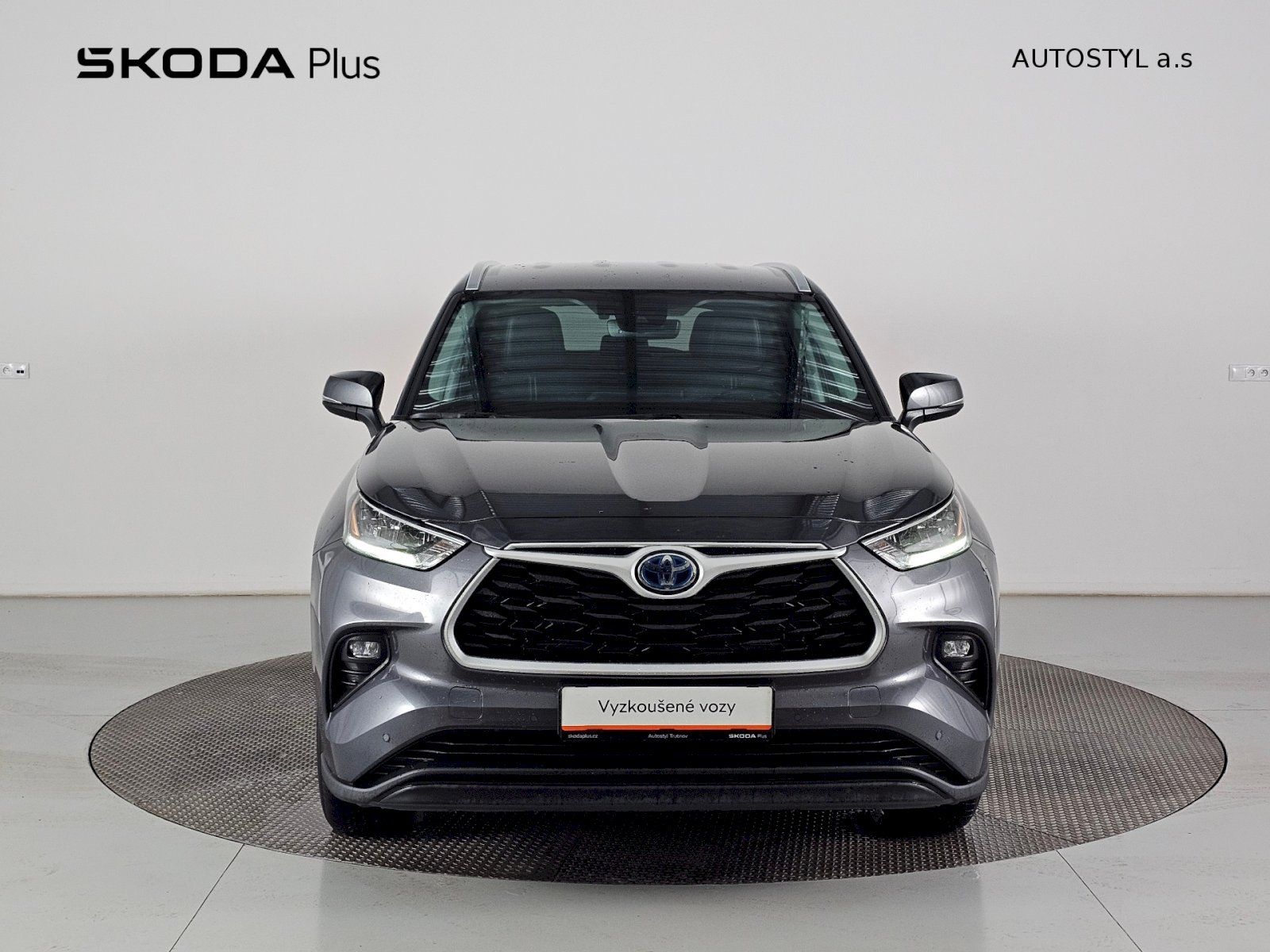 Toyota Highlander, 2.5 HEV 248k 4X4 COMFORT - fotka 4