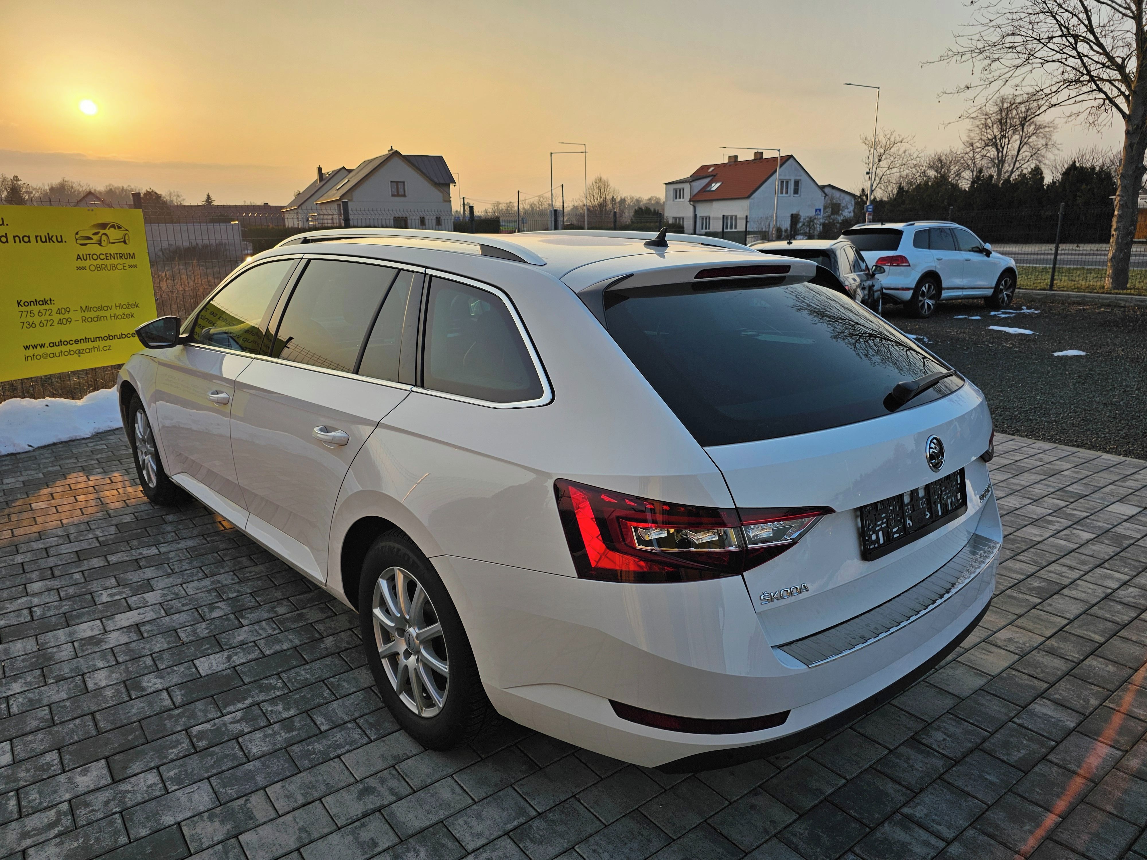 Škoda Superb, Škoda Superb 2.0 TDI 110kw - fotka 6