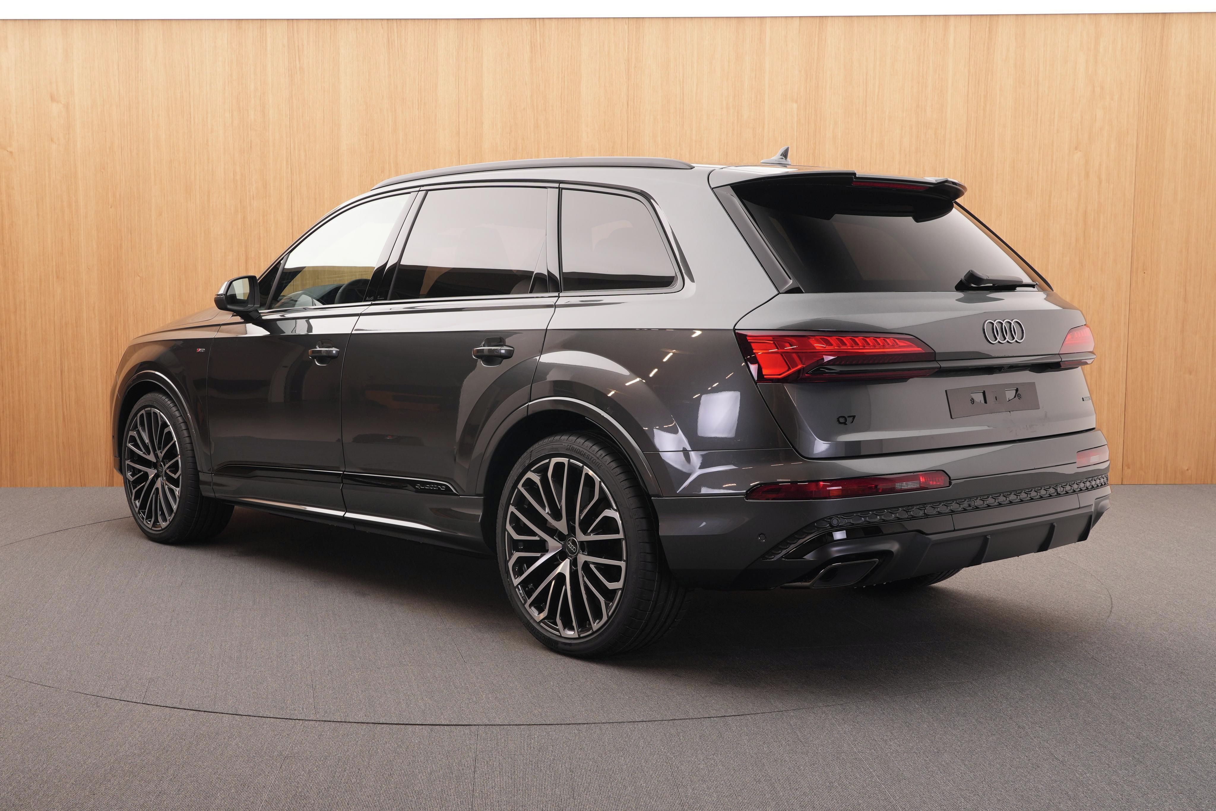 Audi Q7, S line 50 TDI quattro - fotka 3