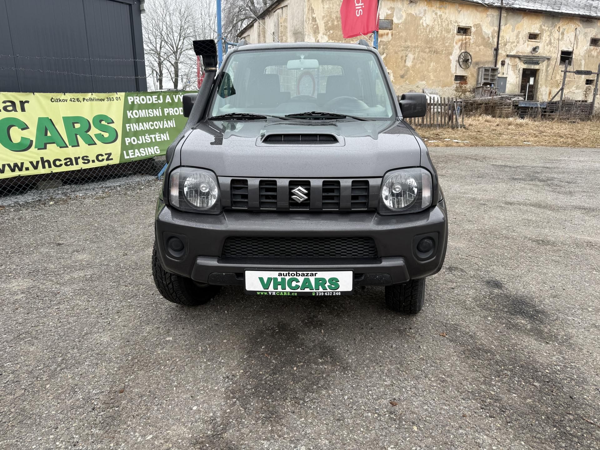 Suzuki Jimny, 1,3i 4x4 Tažné Klimatizace - fotka 2
