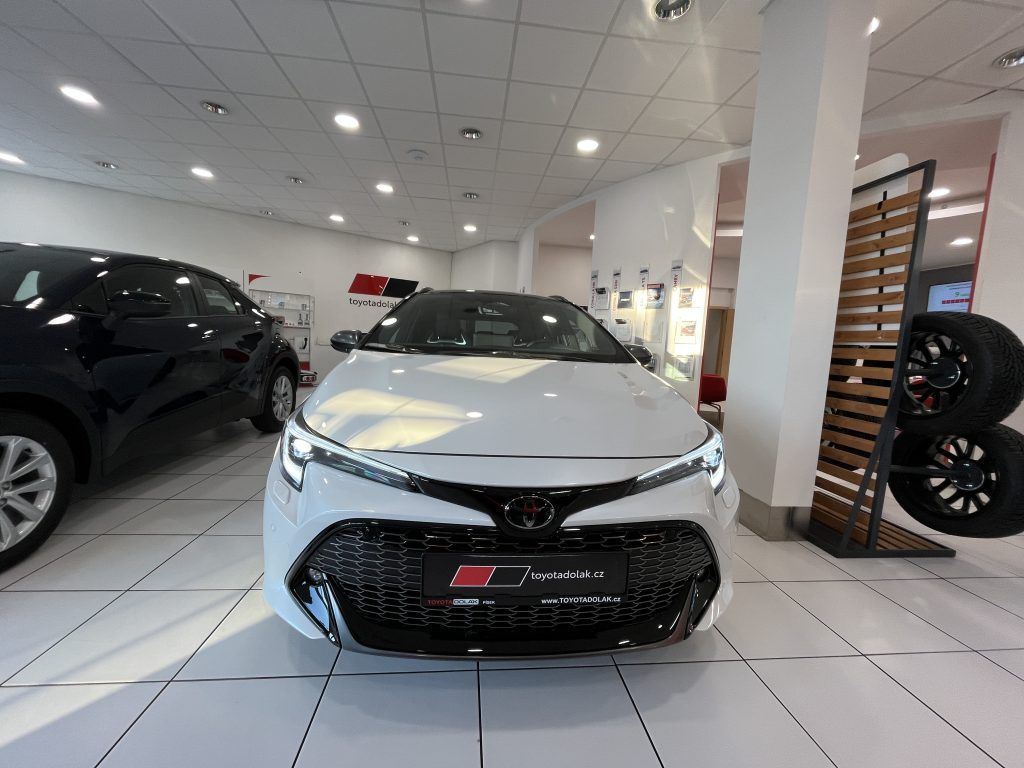 Toyota Corolla, TS 2.0 Hybrid GR SPORT - fotka 2
