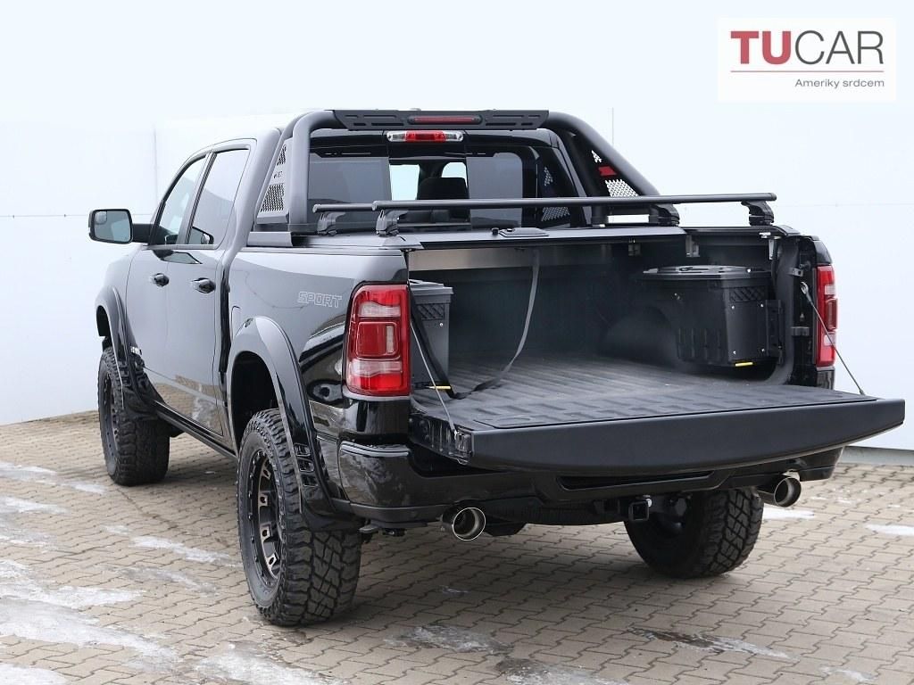 RAM 1500, Larame LIFT 5.7 V8 HEMI - fotka 5