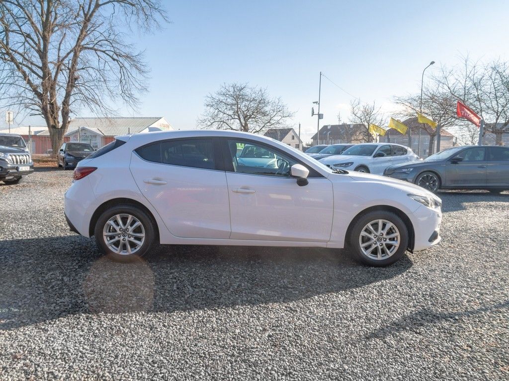 Mazda 3, 2.2D 110KW – NAVIGACE - fotka 4