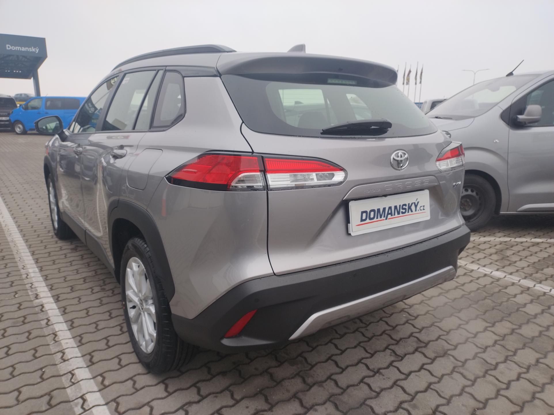 Toyota Corolla Cross, 1.8 FHEV Comfort Business - fotka 3