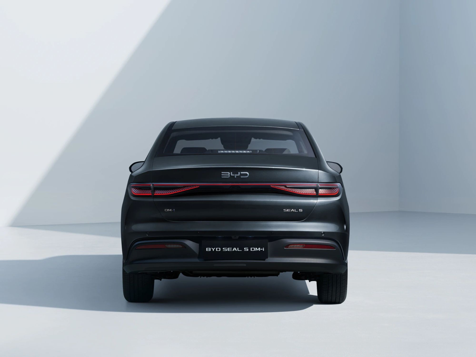 BYD Seal 5 DM-i, Design - fotka 3