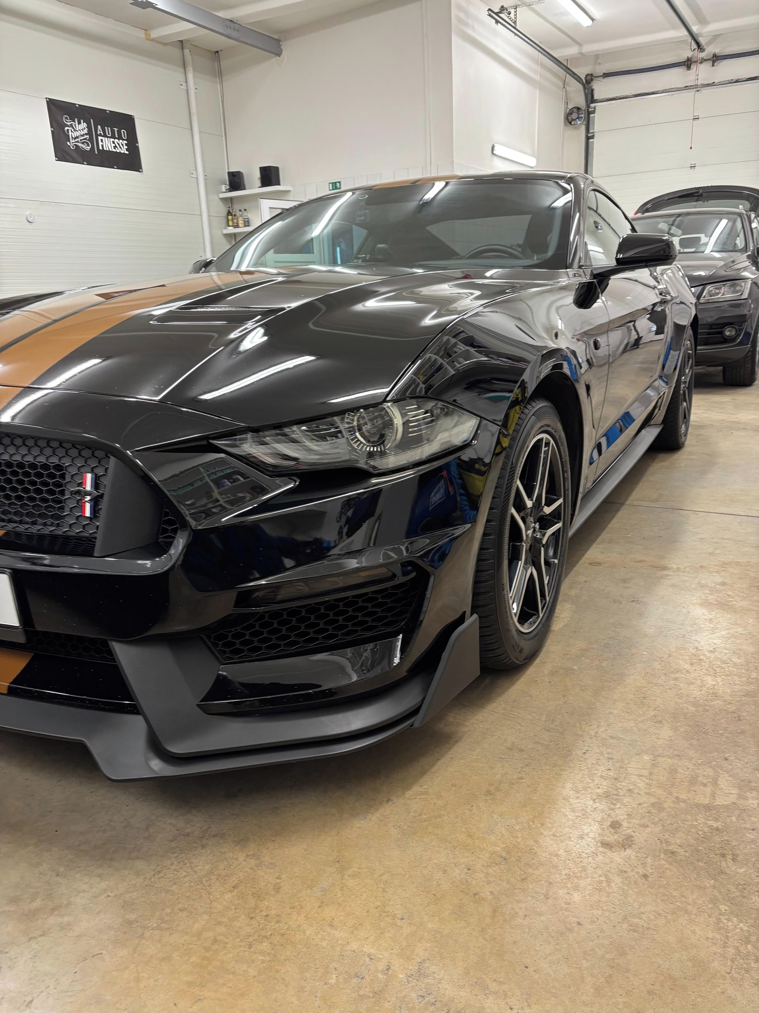 Ford Mustang, Ford mustang 2.3 EcoBoost - fotka 2