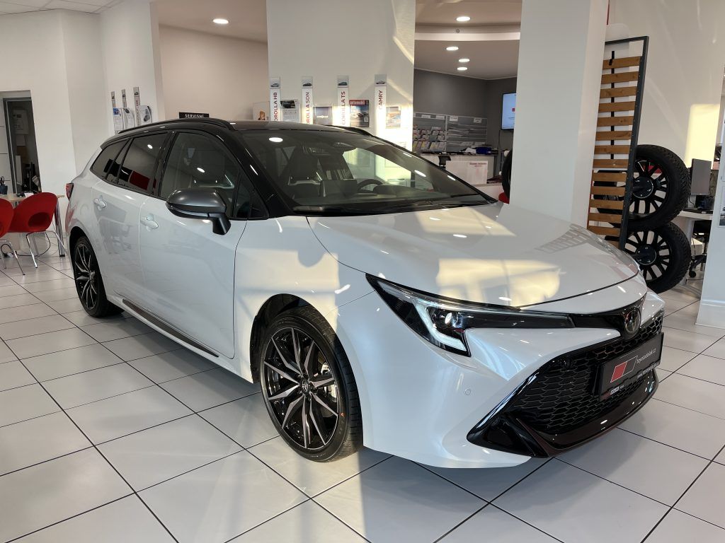 Toyota Corolla, TS 2.0 Hybrid GR SPORT