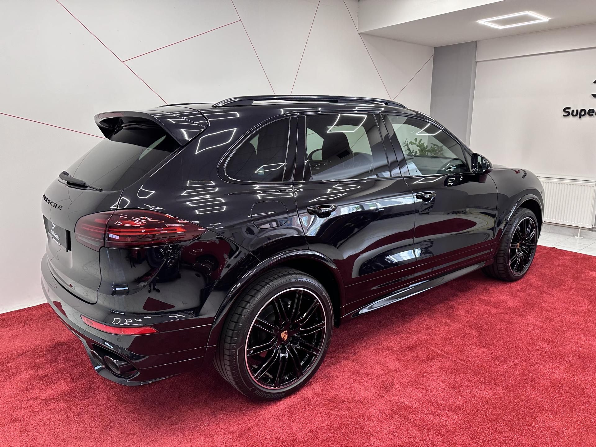 Porsche Cayenne, V8 Diesel*Bose*Pano*TOP*DPH - fotka 4