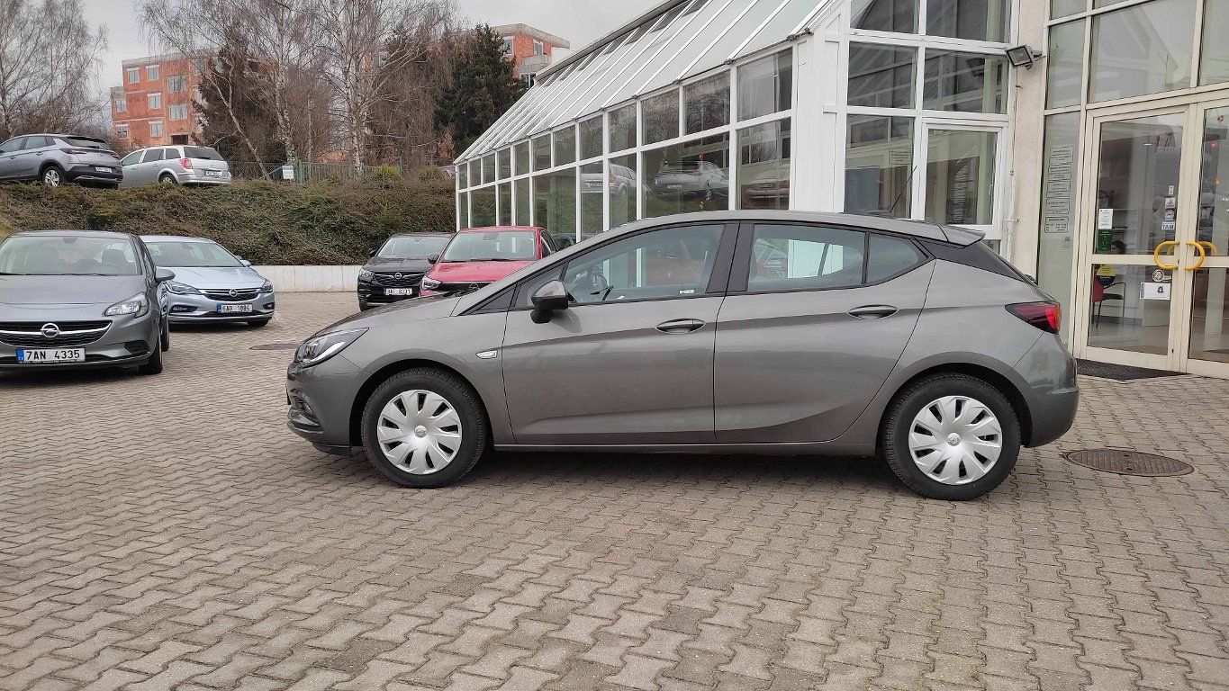 Opel Astra, Enjoy 1,4 Turbo 110kW AT6 - fotka 2