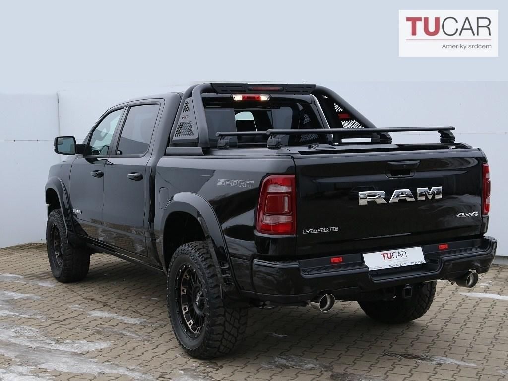 RAM 1500, Larame LIFT 5.7 V8 HEMI - fotka 4