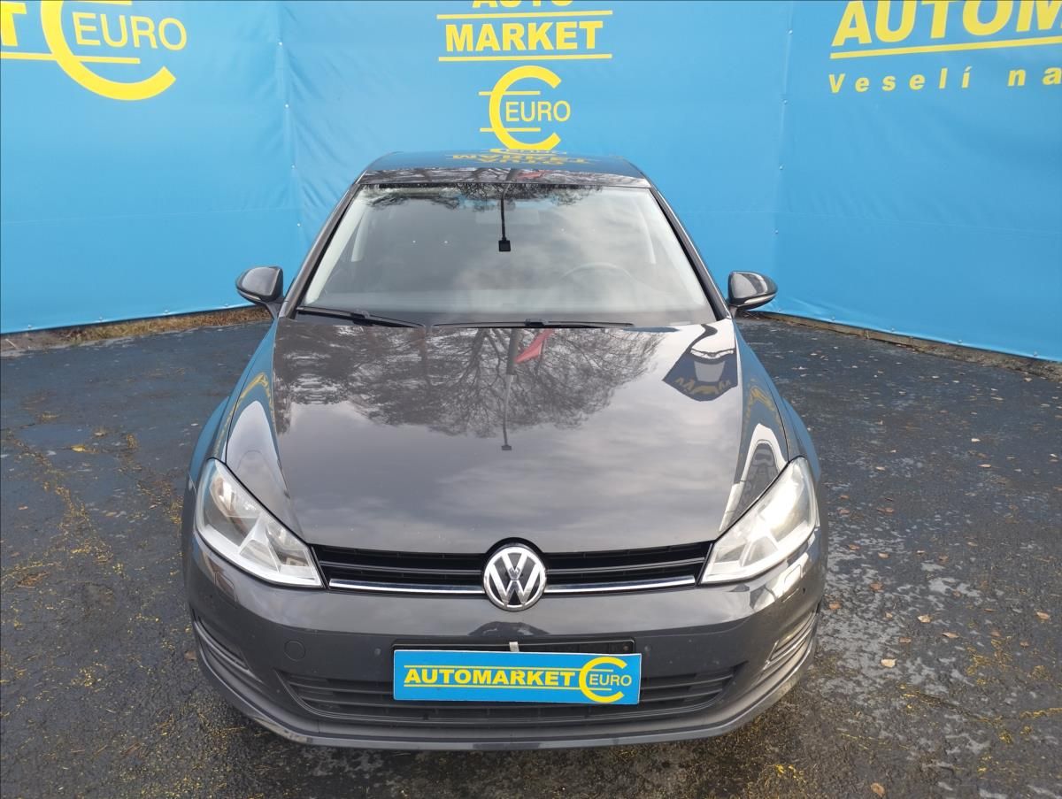 Volkswagen Golf, 1,2 TSi 63KW - fotka 2