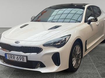 GT AWD 3.3 T-GDi Panorama