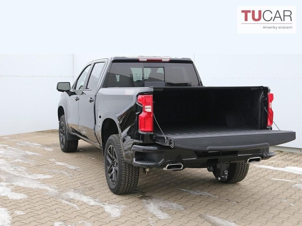 Chevrolet Silverado, 6.2 V8 Trail Boss Z71 - fotka 5