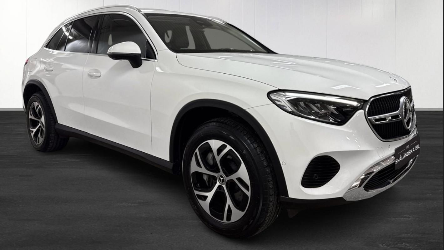 Mercedes-Benz GLC, 300 e 4MATIC AMG Tažné - fotka 2