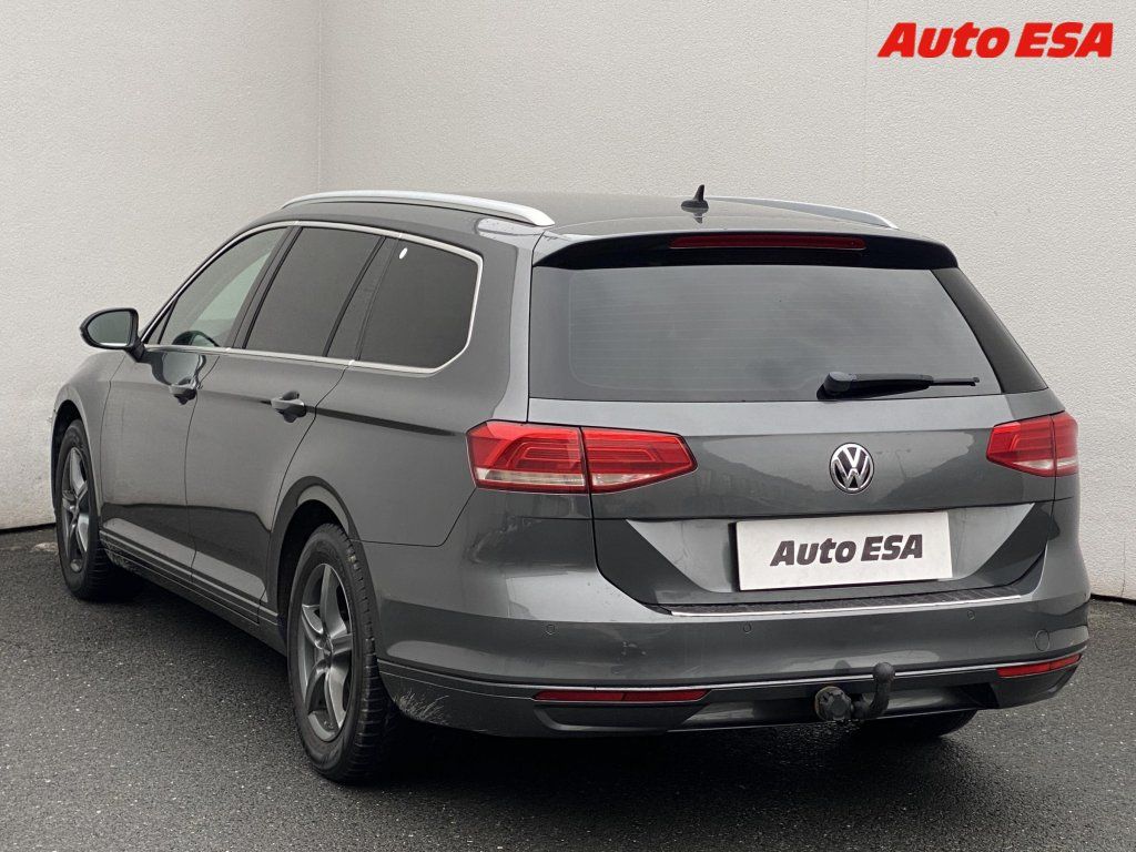Volkswagen Passat, 1.6TDi,DSG,LED - fotka 6