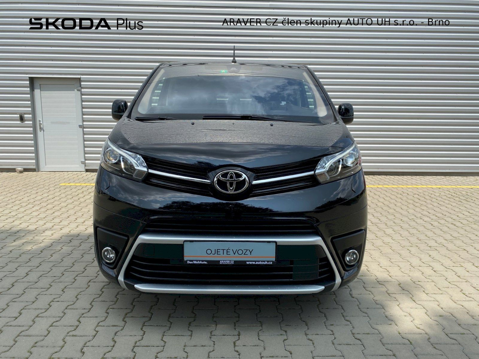 Toyota Proace, Long 2,0D 130kW Automat - fotka 4