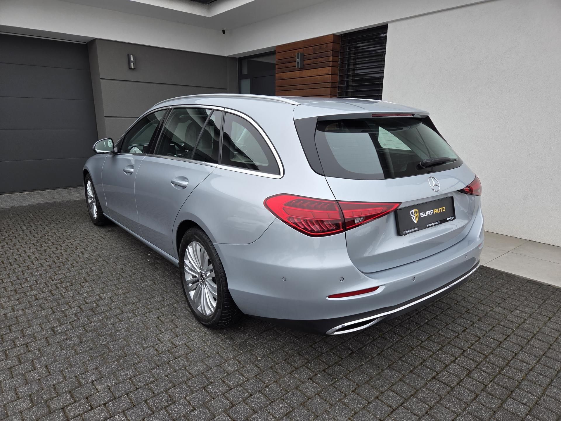 Mercedes-Benz Třídy C, 200d Touring MATRIX ACC - fotka 2