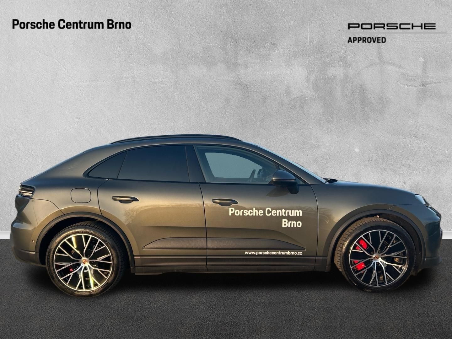 Porsche Macan, 4S Electric - fotka 5
