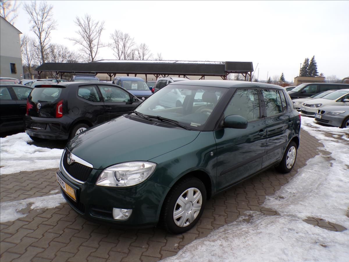 Škoda Fabia, 1,6 16V  AUTOMAT - fotka 3