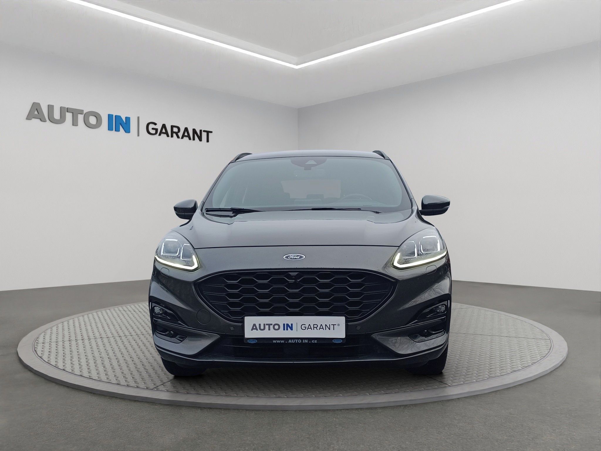 Ford Kuga, St-LINE X, PHEV, ČR, 1.majitel - fotka 2