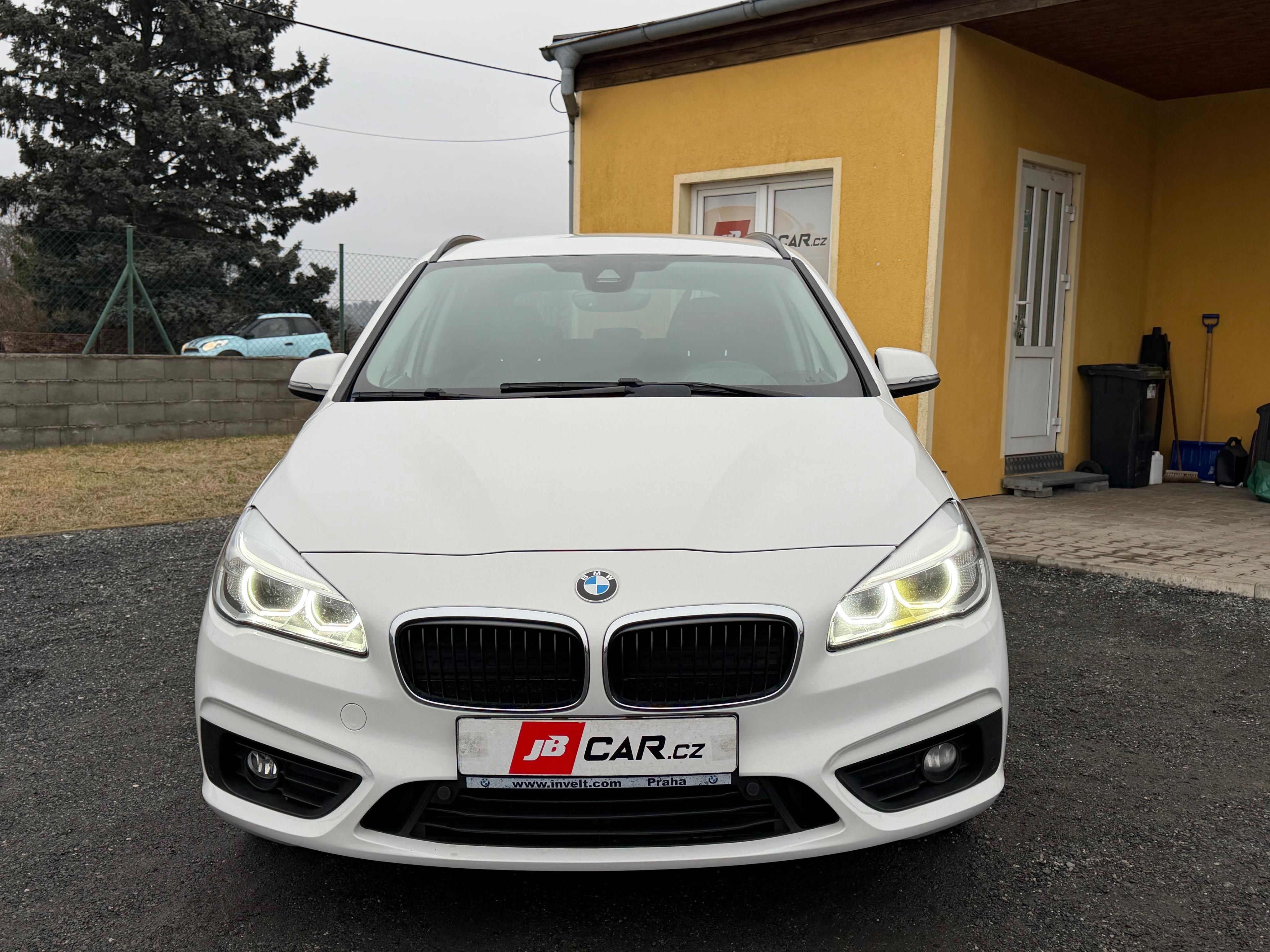 BMW Řada 2, 218D 110KW AUTOMAT - fotka 6