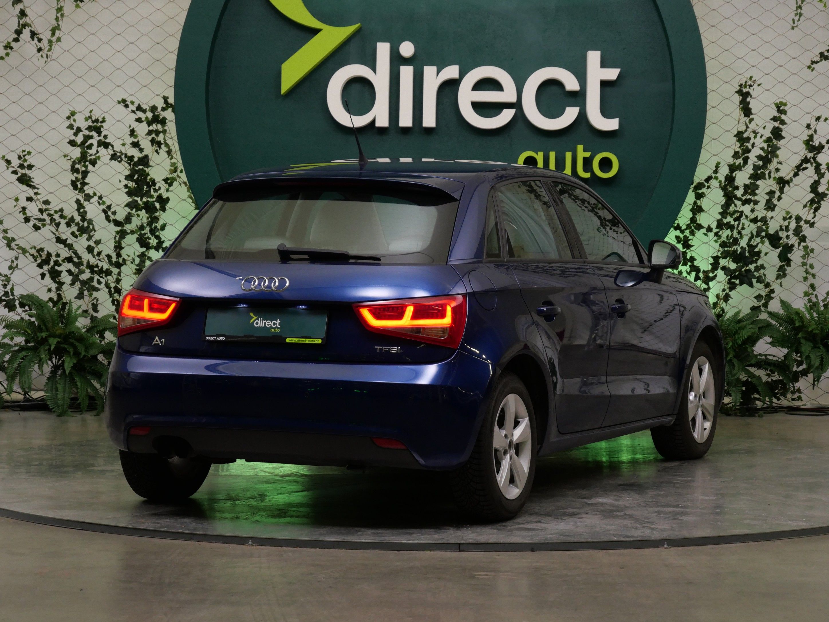 Audi A1, 1.4 TFSI 90 kW Attraction - fotka 2