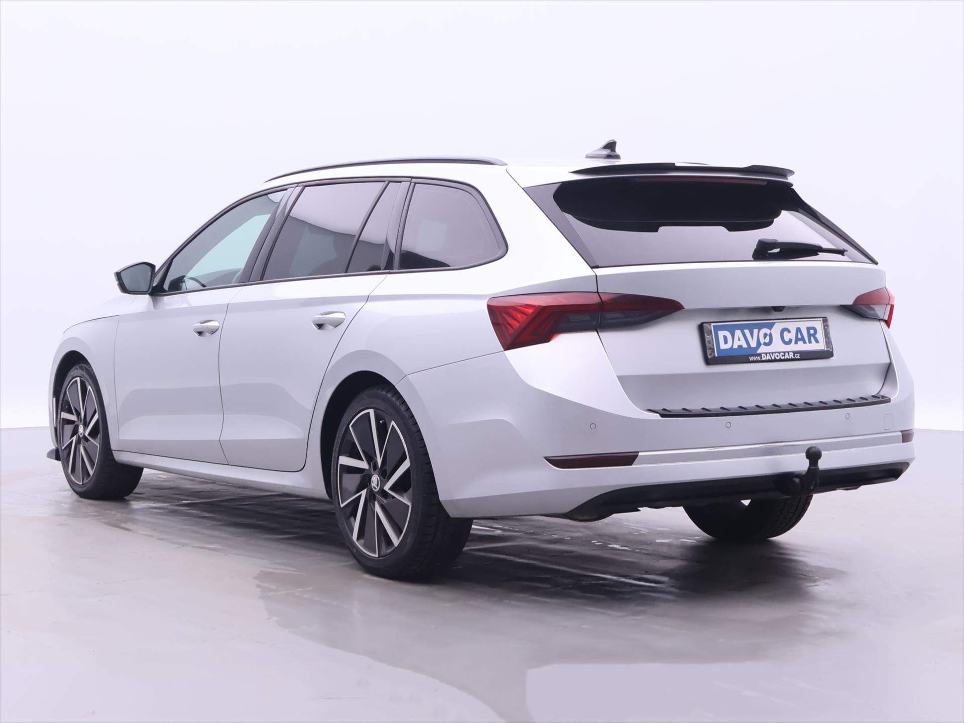 Škoda Octavia, 2,0 TDI 110kW DSG Style - fotka 5