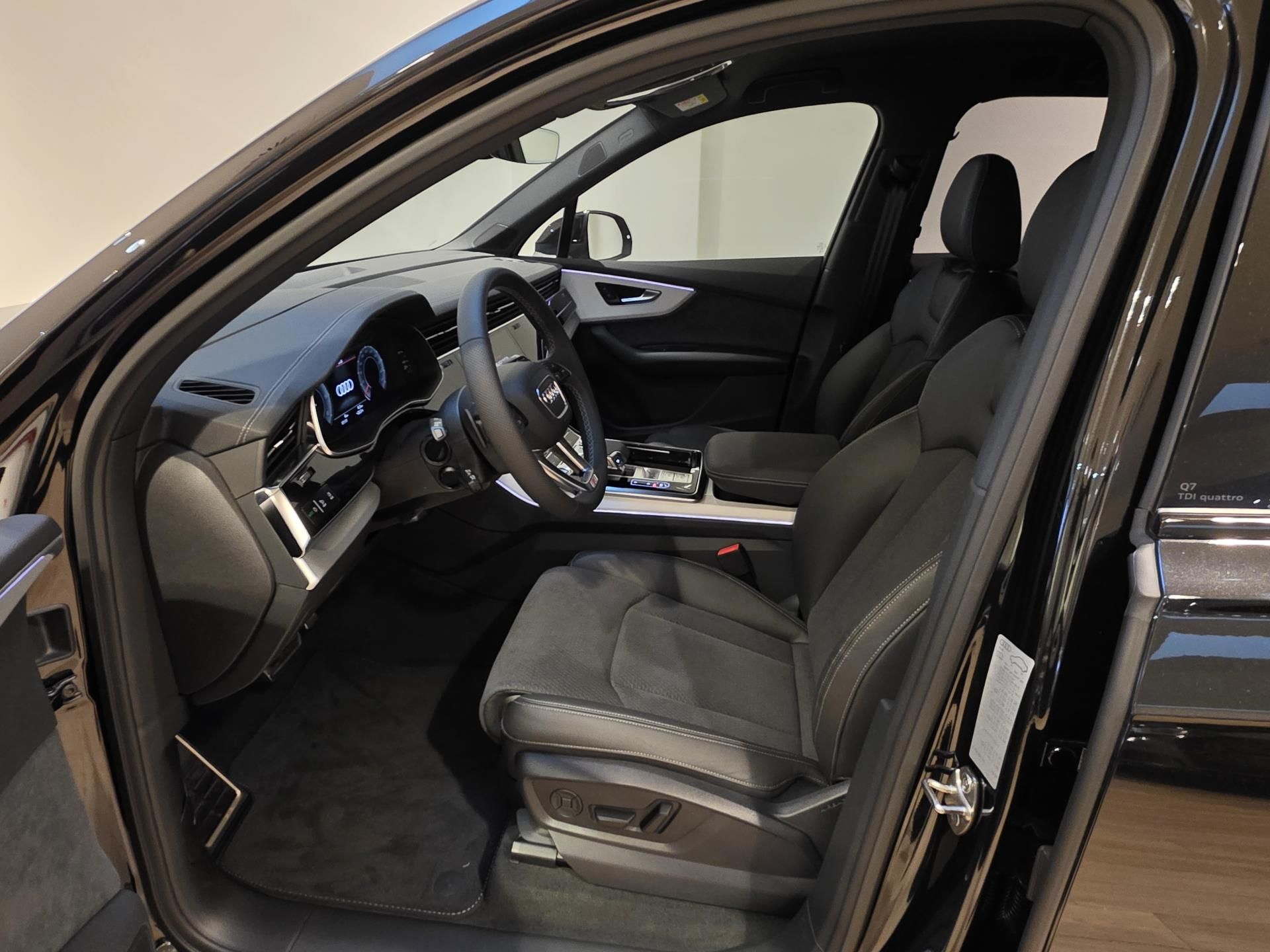 Audi Q7 - fotka 5